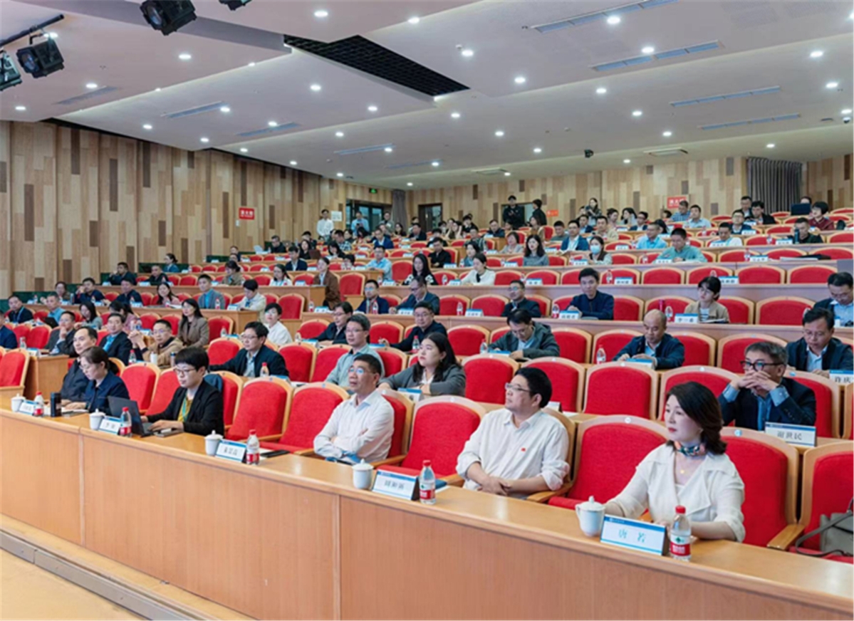 正文3.jpg 正文3.jpg